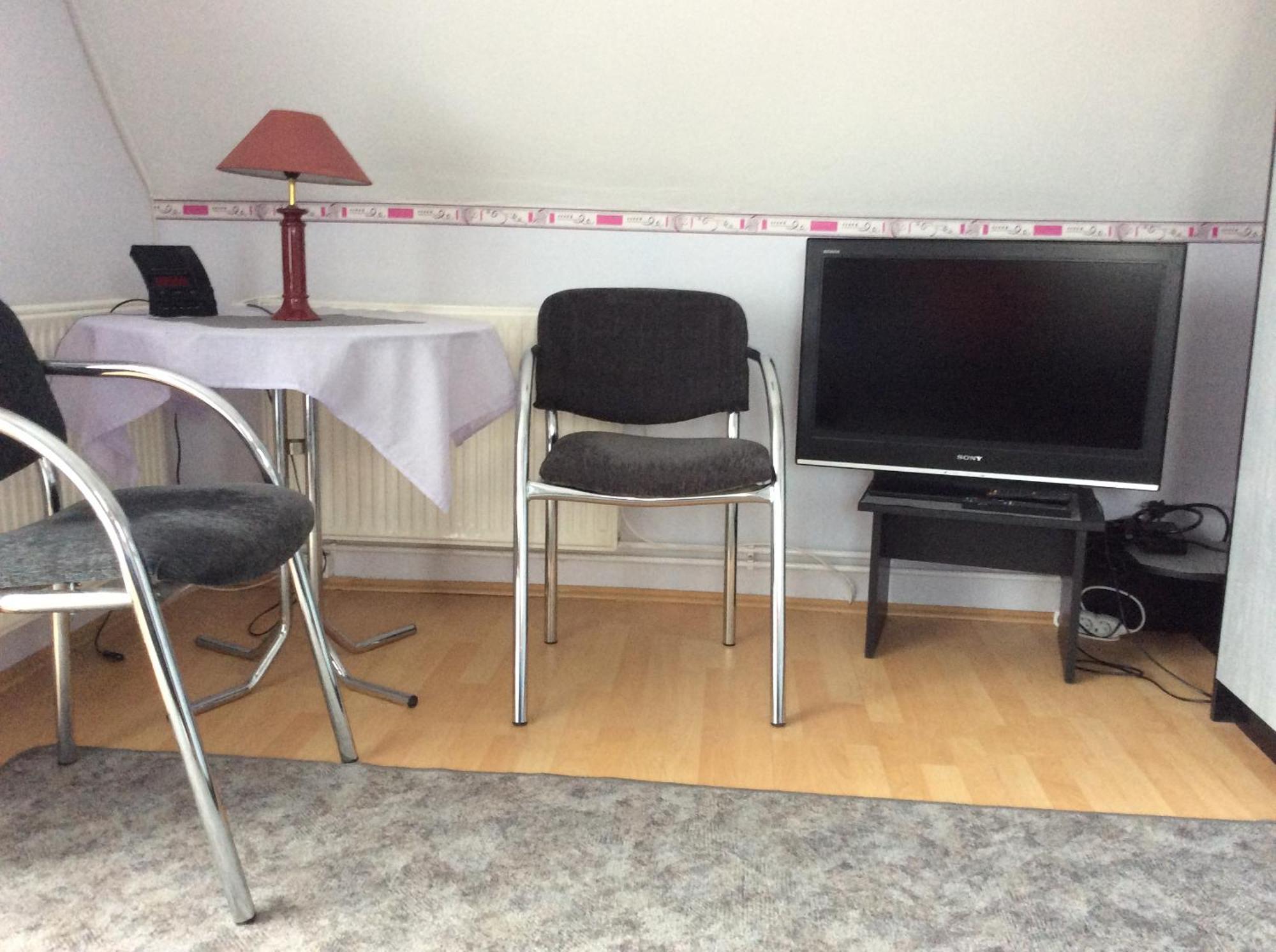 Gyenesi Virag Apartman Gyenesdiás Oda fotoğraf