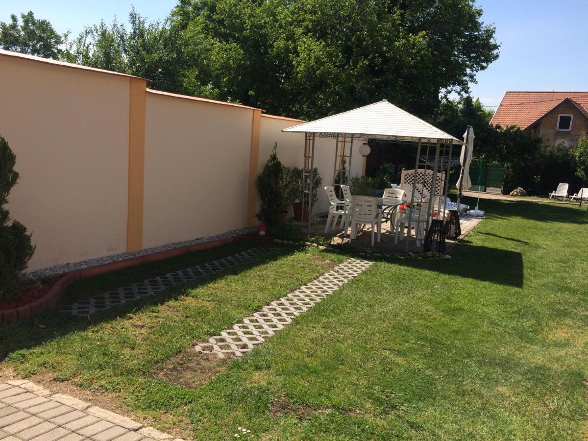 Gyenesi Virag Apartman Gyenesdiás Dış mekan fotoğraf